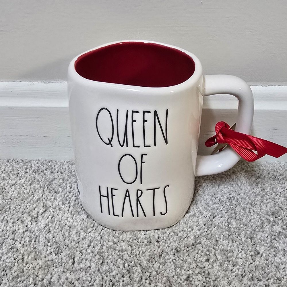 Rae Dunn x Disney Alice‎ in Wonderland Mug